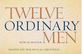 Contrary to popular belief, we do not have to be perfect to do God's work. Look no further than the twelve disciples whose many weaknesses are forever preserved throughout the pages of the New Testament. Jesus chose ordinary men - fisherman, tax collectors, political zealots - and turned their weakness into strength, producing greatness from utter uselessness. MacArthur draws principles from Christ's careful, hands-on training of the original twelve disciples for today's modern disciple - you.